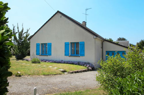 Foto 17 - Casa con 2 camere da letto a Saint-Germain-sur-Ay con terrazza e vista mare