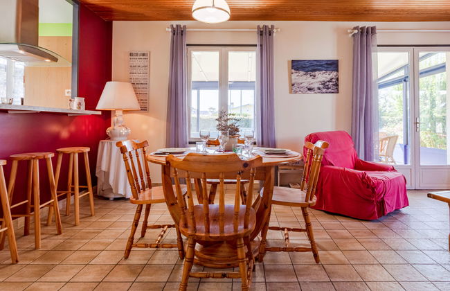 Casa de 3 quartos em Saint-Germain-sur-Ay com jardim e terraço - Foto 13
