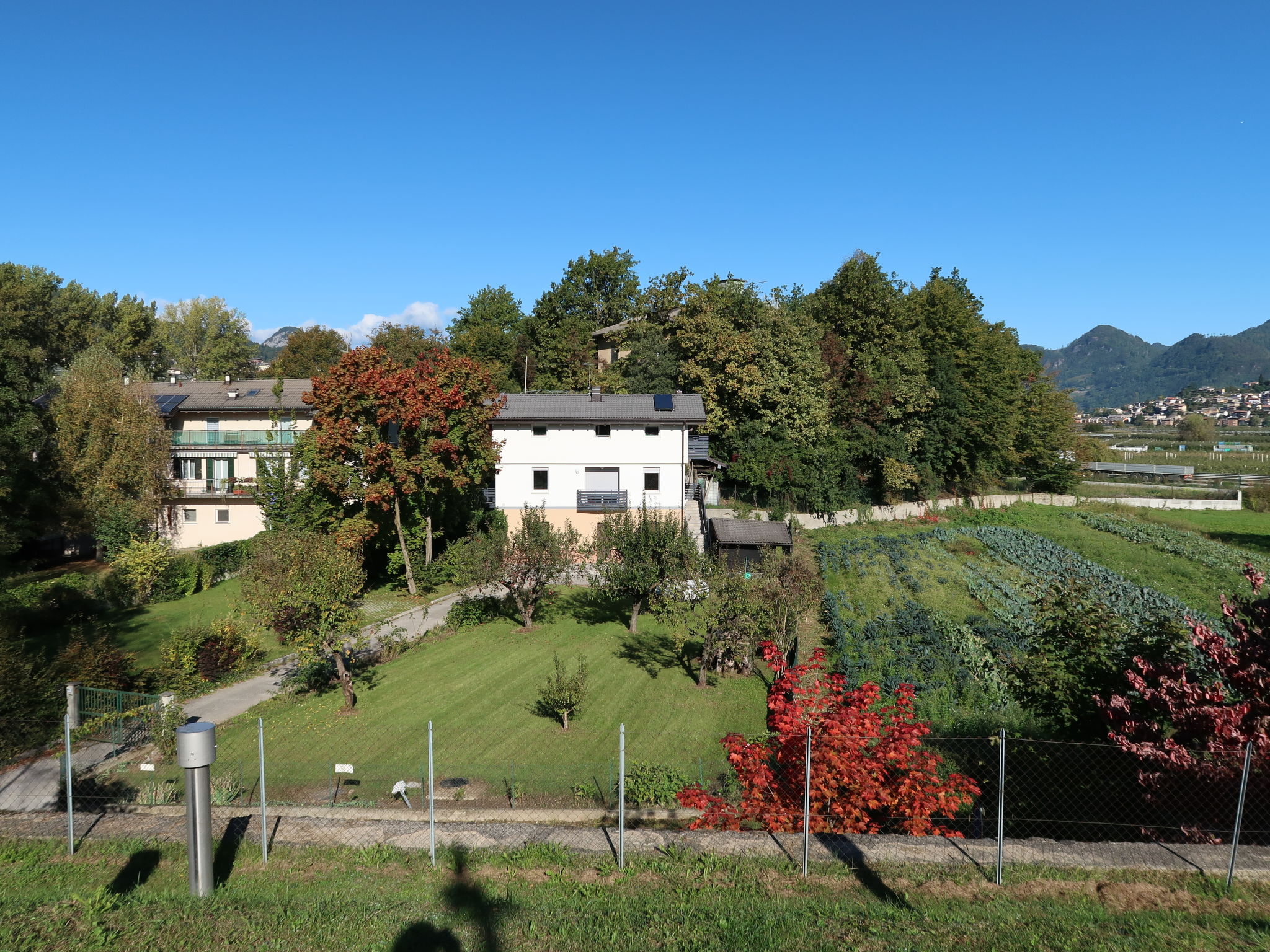 Foto 13 - Appartamento con 2 camere da letto a Pergine Valsugana con giardino e vista sulle montagne