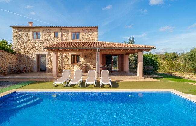 Maison de 5 chambres à Inca avec piscine privée et jardin - Photo 1