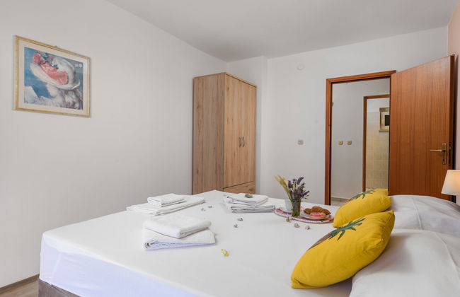 Apartamento de 2 quartos em Senj com piscina e jardim - Foto 20