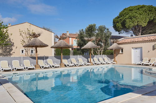 Photo 1 - Maison de 1 chambre à Aigues-Mortes avec piscine et terrasse