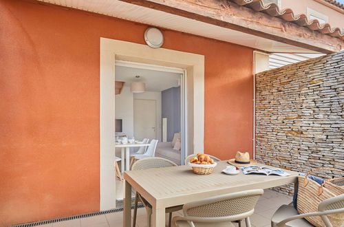 Photo 16 - Maison de 1 chambre à Aigues-Mortes avec piscine et terrasse