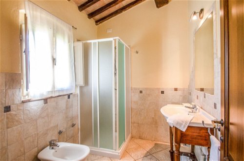 Foto 15 - Haus mit 13 Schlafzimmern in Colle di Val d'Elsa mit privater pool und garten