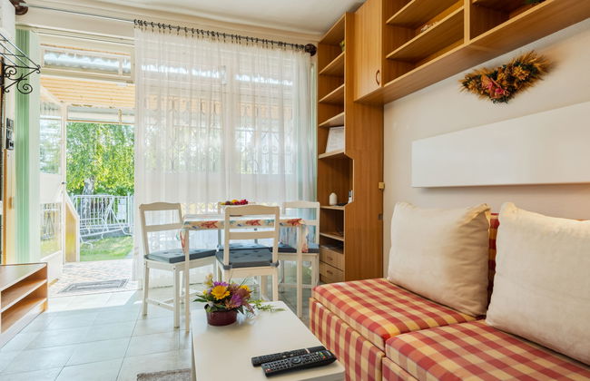 Casa de 2 quartos em Balatonakali com jardim e terraço - Foto 11