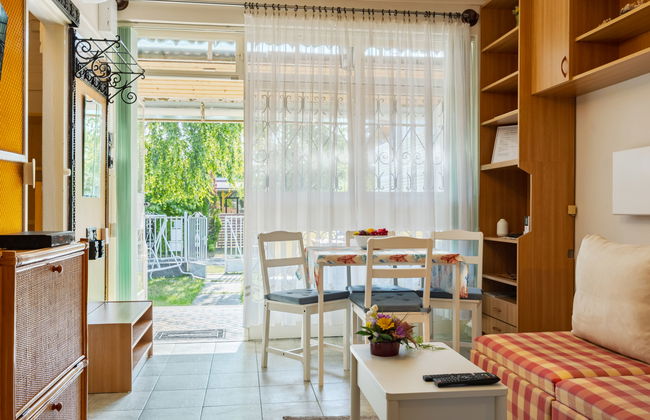 Casa de 2 quartos em Balatonakali com jardim e terraço - Foto 10