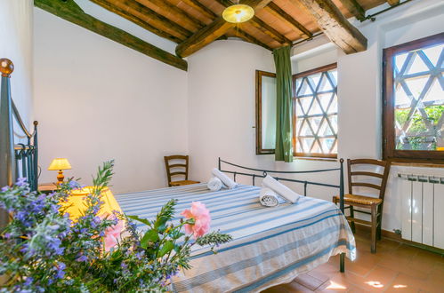 Foto 5 - Apartamento de 2 quartos em Greve in Chianti com piscina e jardim