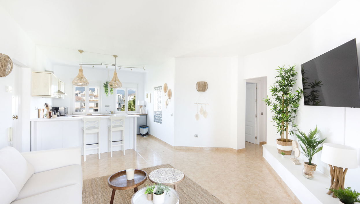 3 bedroom Apartment in Marbella with terrace - Photo 1