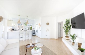 Foto 1 - Apartamento de 2 quartos em Marbella com terraço e vistas do mar