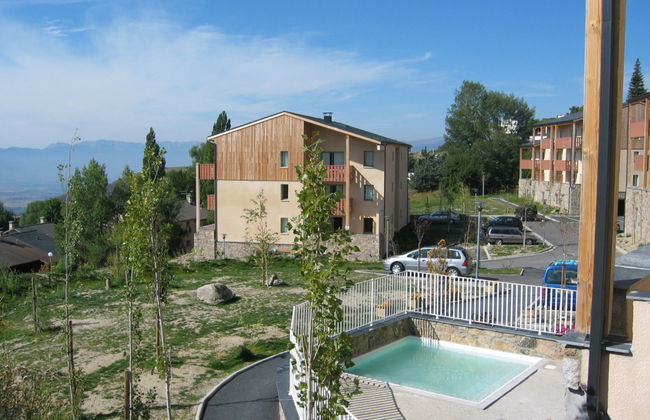 Apartamento de 2 quartos em Font-Romeu-Odeillo-Via com piscina e jardim - Foto 1