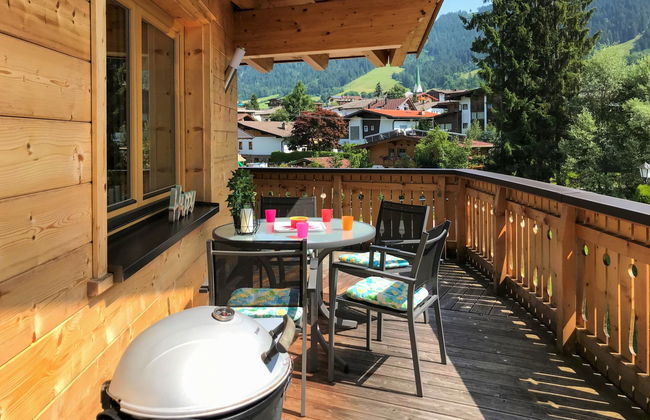 Casa de 6 quartos em Wildschönau com jardim e terraço - Foto 1