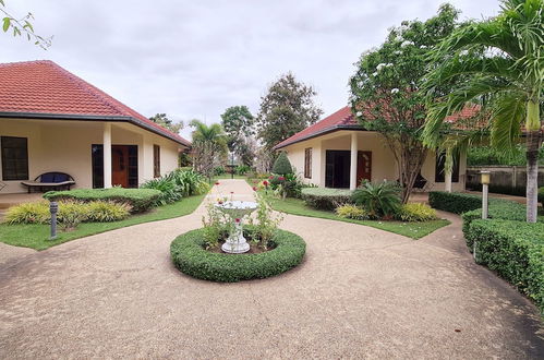 Photo 30 - Welcome to our Oasis The Beautiful Bungalow Yellow