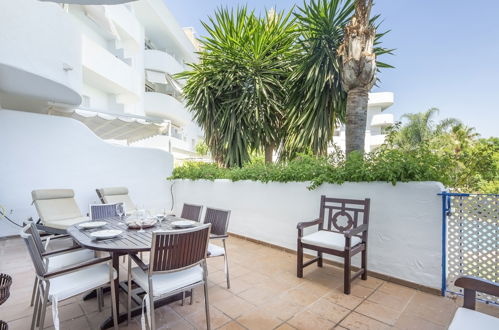 Foto 17 - Apartment mit 3 Schlafzimmern in Marbella mit schwimmbad und blick aufs meer