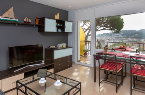 Foto 2 - Apartment mit 1 Schlafzimmer in Tossa de Mar mit blick aufs meer