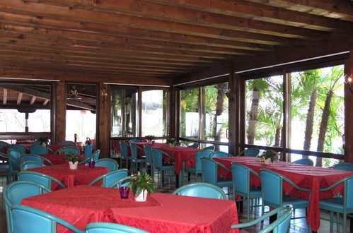 Photo 16 - Maison de 3 chambres à Garda avec piscine et vues sur la montagne