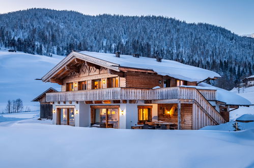 Foto 41 - Apartamento de 4 quartos em Maria Alm am Steinernen Meer com sauna e vista para a montanha