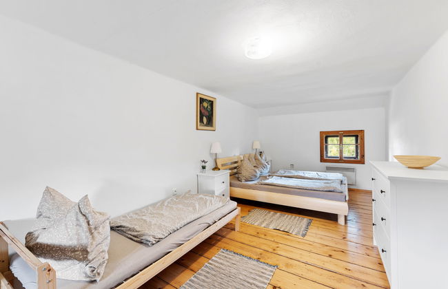 Casa de 4 quartos em Kámen com piscina privada e jardim - Foto 15