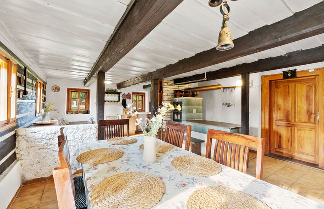 Casa de 4 quartos em Kámen com piscina privada e jardim - Foto 8