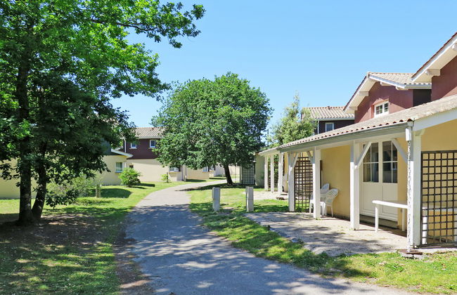 Casa de 3 quartos em Arès com piscina e jardim - Foto 16