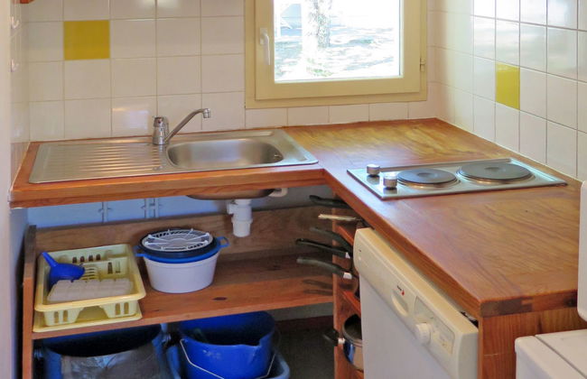 Casa de 3 quartos em Arès com piscina e jardim - Foto 7