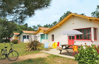 Foto 2 - Casa con 2 camere da letto a Arès con piscina e giardino