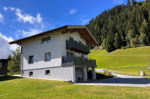 Photo 8 - Appartement de 2 chambres à Filzmoos avec jardin et vues sur la montagne