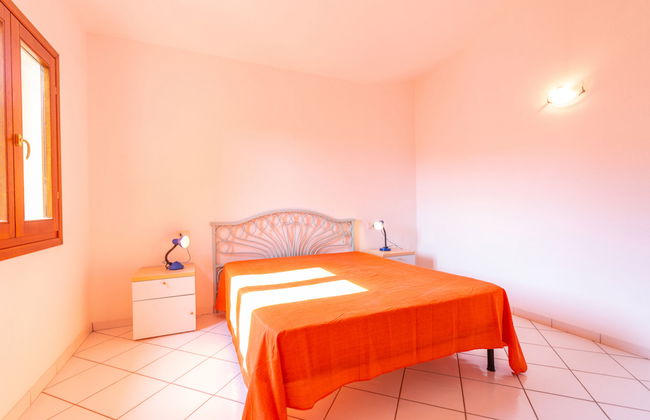 Appartement de 3 chambres à San Teodoro avec jardin - Photo 9