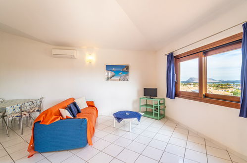 Foto 4 - Appartamento con 2 camere da letto a San Teodoro con giardino e vista mare