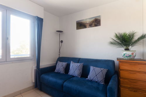 Foto 9 - Apartamento de 1 quarto em Fréjus com terraço e vistas do mar