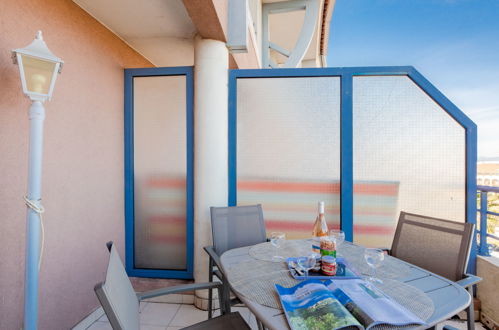 Photo 19 - Appartement de 1 chambre à Fréjus avec terrasse et vues à la mer