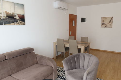 Foto 5 - Apartamento de 1 quarto em Privlaka com terraço e vistas do mar