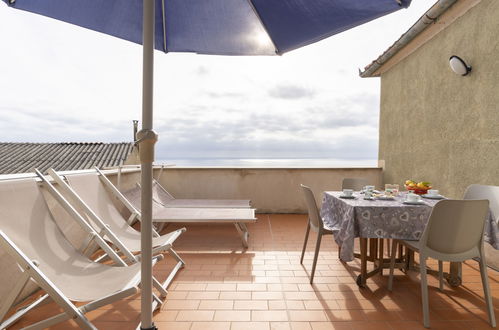 Foto 6 - Apartamento em Finale Ligure com jardim e terraço