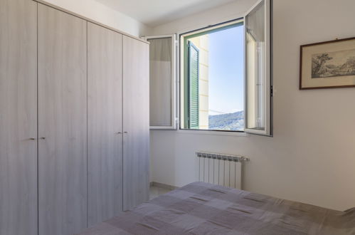 Foto 12 - Apartment mit 1 Schlafzimmer in San Bartolomeo al Mare mit terrasse und blick aufs meer