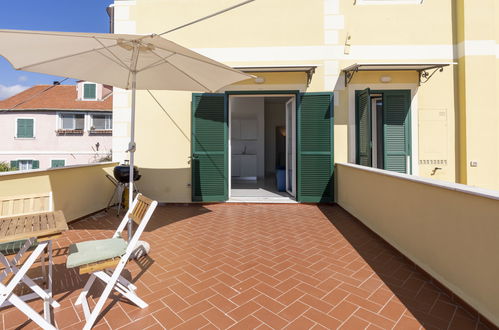 Photo 15 - 1 bedroom Apartment in San Bartolomeo al Mare with garden and terrace