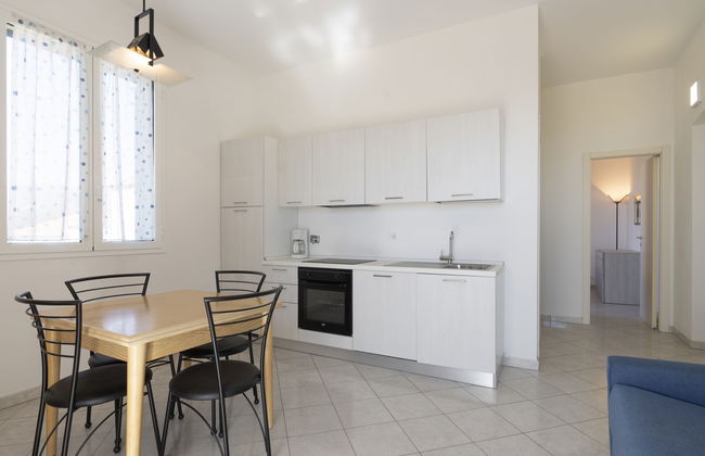 Apartamento de 1 quarto em San Bartolomeo al Mare com jardim e terraço - Foto 3