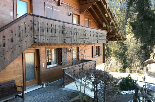 Photo 3 - 2 bedroom Apartment in Zweisimmen