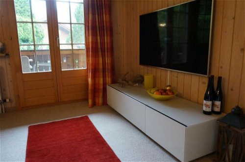 Foto 11 - Apartamento de 2 habitaciones en Zweisimmen