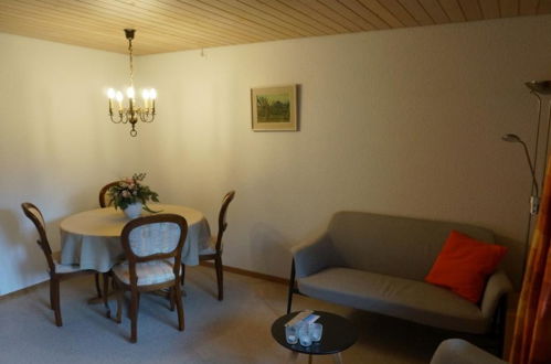 Foto 12 - Apartamento de 2 habitaciones en Zweisimmen