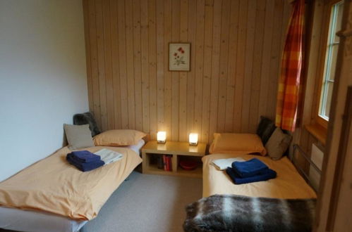 Foto 18 - Apartamento de 2 habitaciones en Zweisimmen