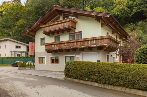 Photo 1 - Appartement de 2 chambres à Zell am See avec jardin et vues sur la montagne