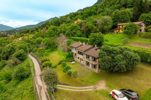 Foto 2 - Appartamento con 2 camere da letto a Castelveccana con giardino e terrazza