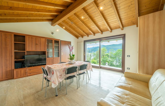 Apartamento de 3 quartos em Castelveccana com jardim e terraço - Foto 7