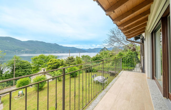 Apartamento de 3 quartos em Castelveccana com jardim e terraço - Foto 4