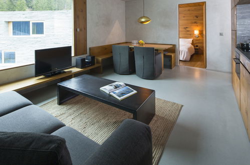 Foto 7 - Apartamento de 2 quartos em Laax com vista para a montanha