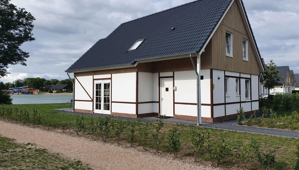 6 bedroom House in Susteren with swimming pool and terrace - Photo 1