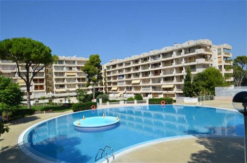 Foto 21 - Appartamento con 1 camera da letto a Salou con piscina e vista mare
