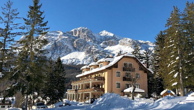 Hotel Villa Blu Cortina D'Ampezzo - Foto 4