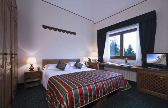 Hotel Villa Blu Cortina D'Ampezzo - Foto 18