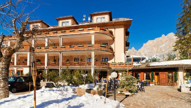 Hotel Villa Blu Cortina D'Ampezzo - Foto 3