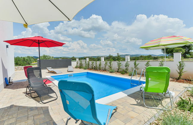 Casa de 5 quartos em Sibenik com piscina privada e jardim - Foto 17